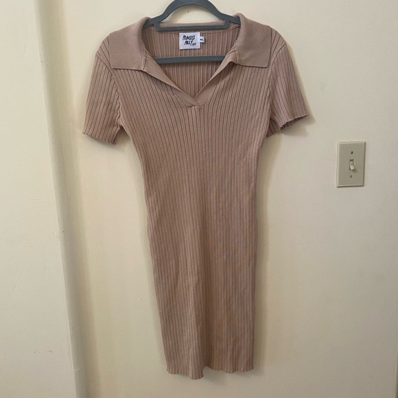 PRINCESS POLLY TAN RIBBED COLLARED JERSEY MINI DRESS SIZE M/L - Picture 1 of 3